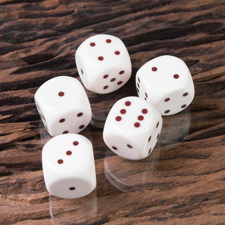 Игральные кости в лотке Dice Game On Tray