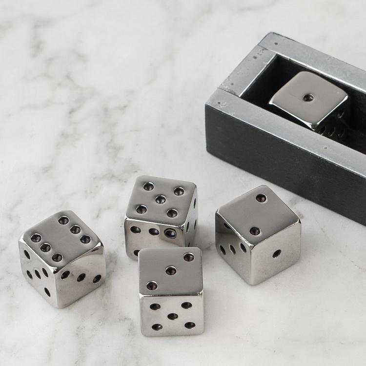 Пять металлических игральных костей в ящичке 5 Dices In Black Display
