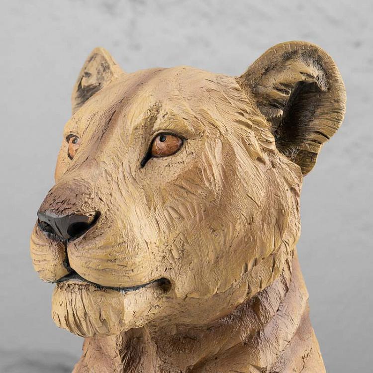 Статуэтка на подставке Голова львицы Lioness Head On Stand