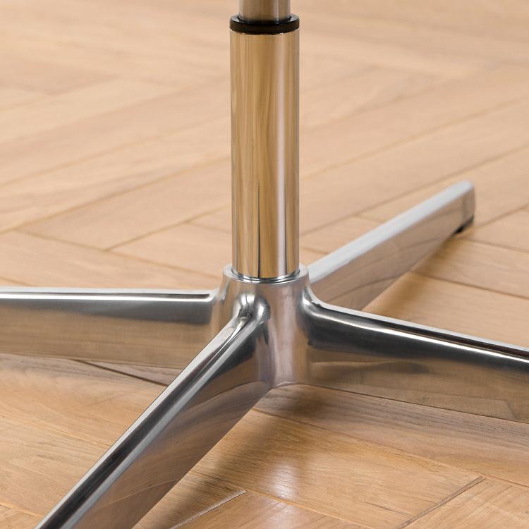 Рабочее кресло Центр, серебристый металл Center Swivel Office Chair, Silver Metal Base RM