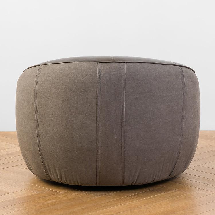 Вращающееся кресло Метц Metz Swivel Chair RM