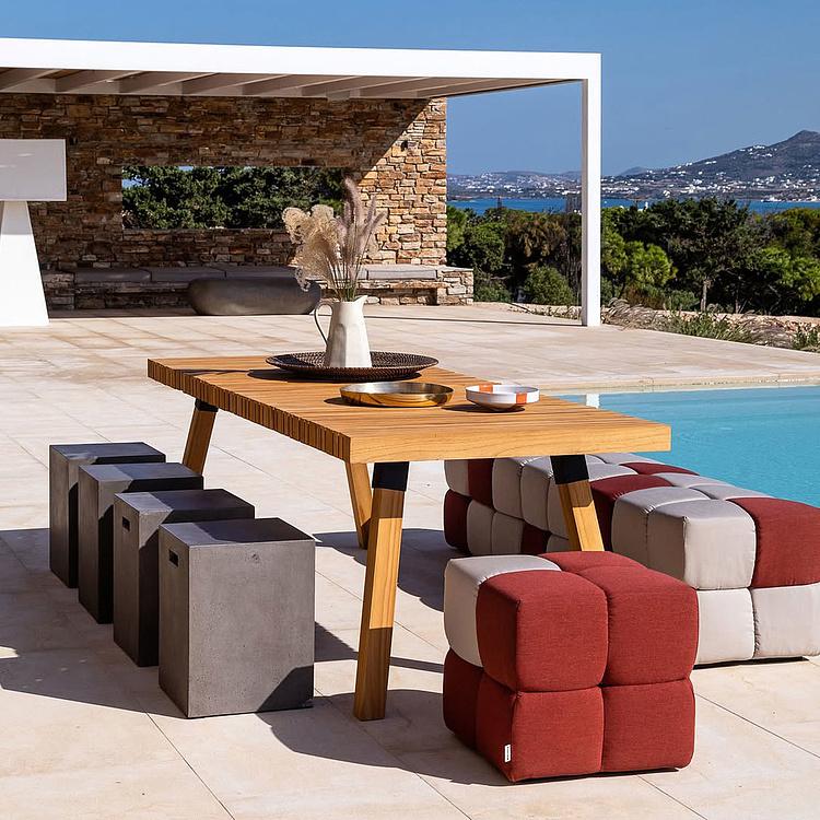 Садовый обеденный стол из тика Блоу Blow Dining Table, Golden Teak