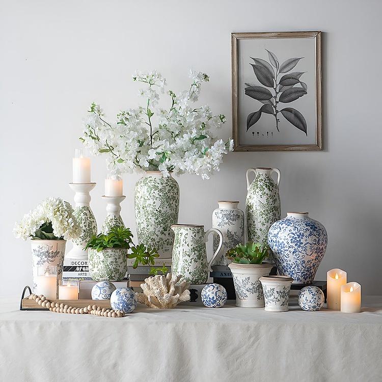 Ваза с узором из цветов, L Flower Vase Large Blue