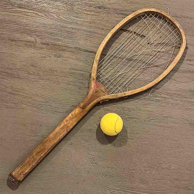 Винтажная теннисная ракетка и мяч 14 Vintage Tennis Racket And Ball 14