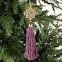 Новогодняя подвеска Gold Flower Pendant With Purple Tassel 18 cm