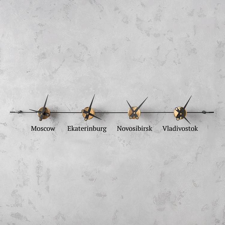 Настенные часы с четырьмя часовыми поясами Мир, латинские буквы World 4 Centered Clock Latin