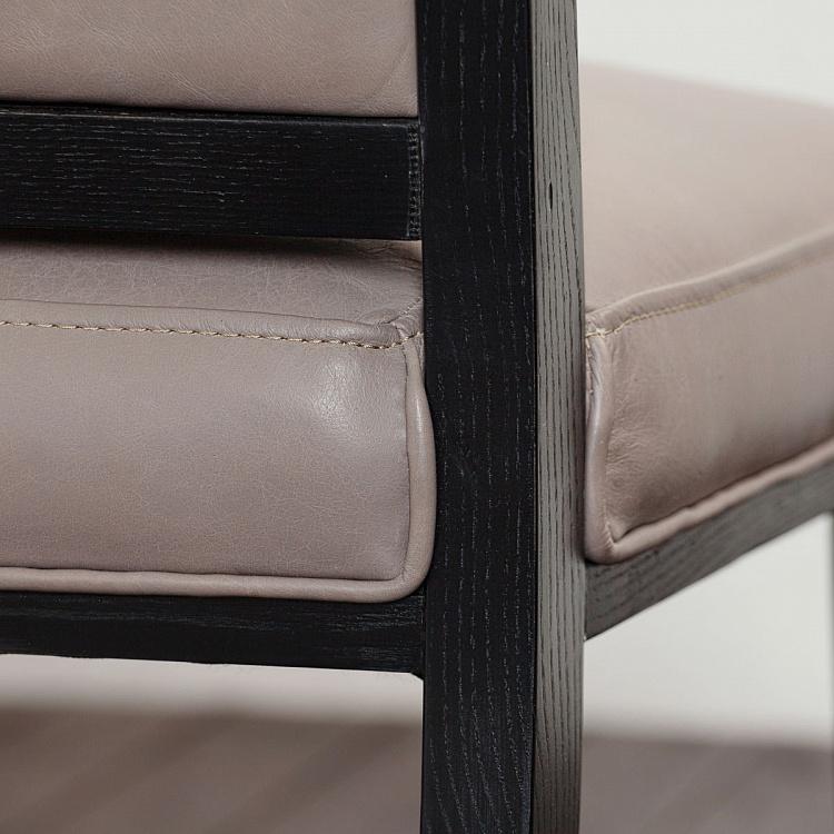 Обеденный стул 17, чёрные ножки 17 Dining Chair, Black Wood