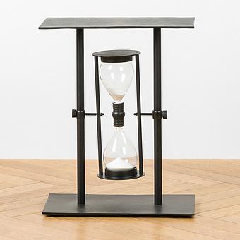 Прикроватный столик Time Traveler Side Table