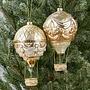 Набор из 2-х ёлочных игрушек Set Of 2 Glass Hot Air Balloons Gold Cream 16 cm