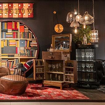 Барный шкаф-сундук Voyage Chest Sideboard RM натуральная кожа Brown Franco