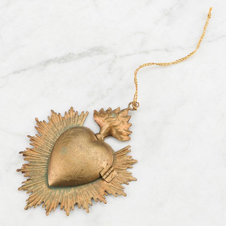 Золотое с патиной подвесное украшение-шкатулка Сердце Hanging Ex Voto Heart Box Gold Verdigris 13 cm