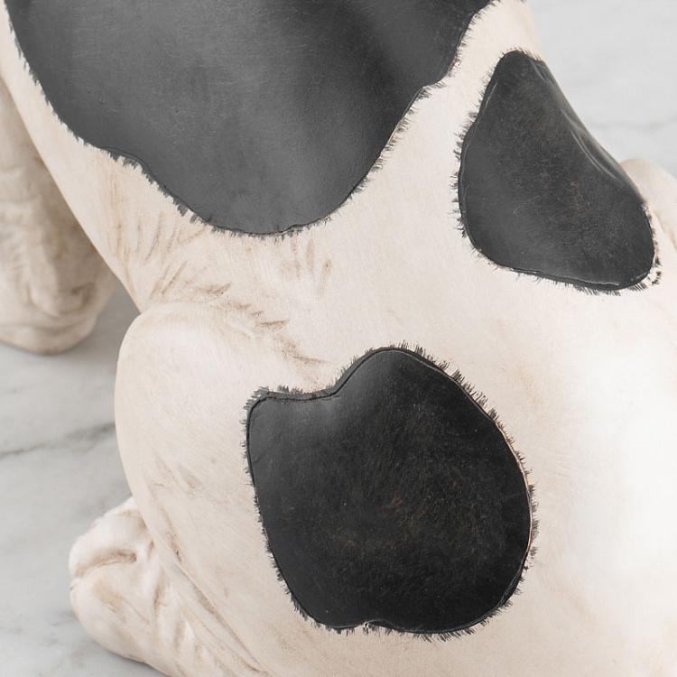 Статуэтка Сидящая чёрно-белая собака Sitting Dog Black And White