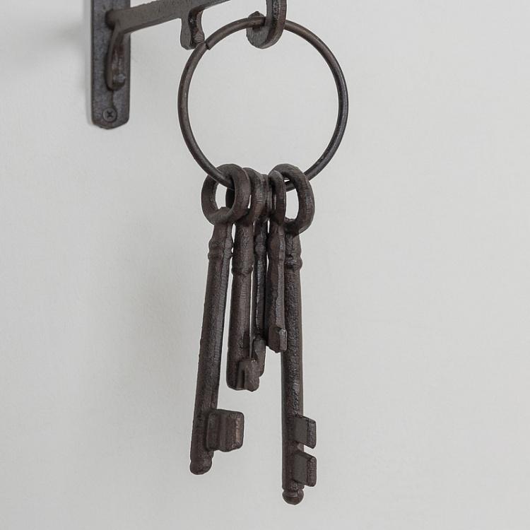 Декоративная связка ключей Keychain Of 5 Keys