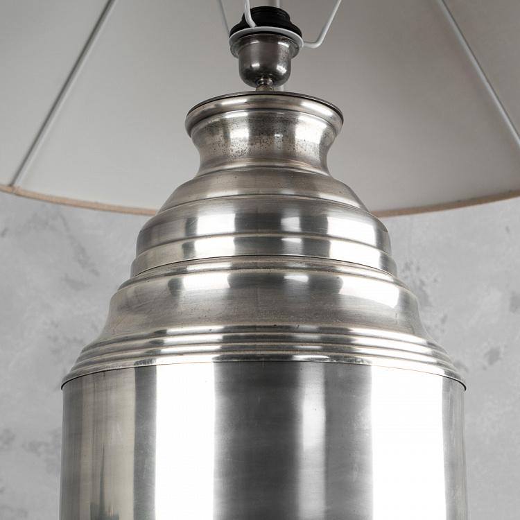 Настольная лампа с бежевым льняным абажуром Кубок XL Table Lamp Trophy Tarnished Silver XL With Shade Hemp Sand Coolie
