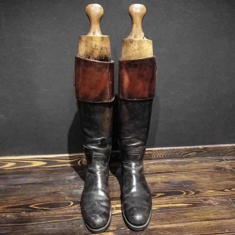 Винтажные сапоги для верховой езды 7 Vintage Black Riding Boots With Shoe Lasts 7