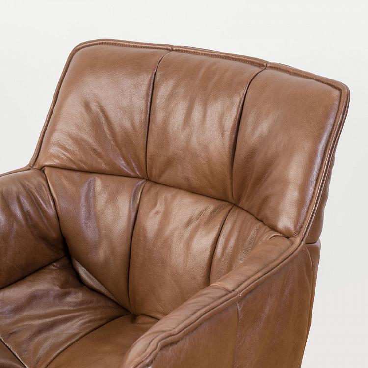 Кресло Центр, латунные ножки Center Armchair, Hammer Brass RM