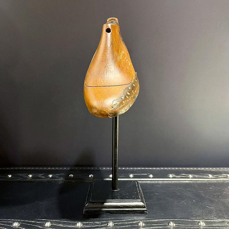 Cтатуэтка на подставке Обувная колодка с кожаными набивками Shoe Mull With Leather, Red Antique