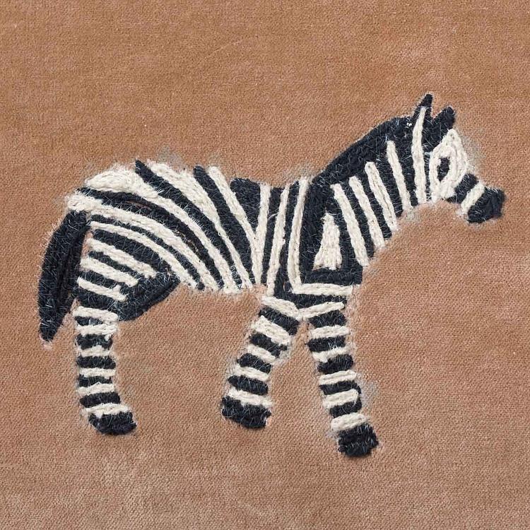 Кресло бархатное Сафари Embroidered Armchair