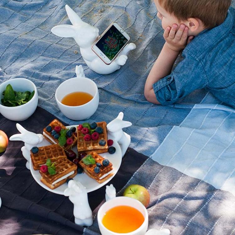 Сервировочная подставка-тортовница Кролики-воришки Plate For Sweets Rabbits Thieves