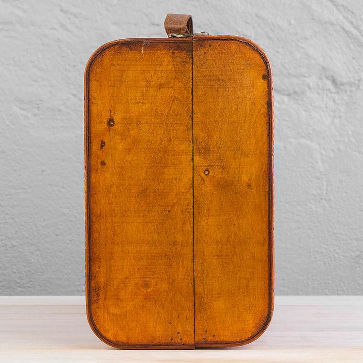 Набор из двух декоративных чемоданов с красным вельветом Set Of 2 Wood Velvet Suitcase Boxes Red