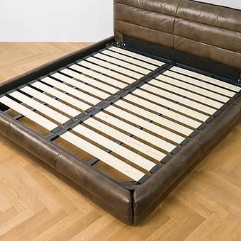 Двуспальная кровать Sahara Double Bed RM натуральная кожа Antique Master