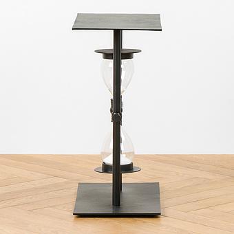 Прикроватный столик Time Traveler Side Table