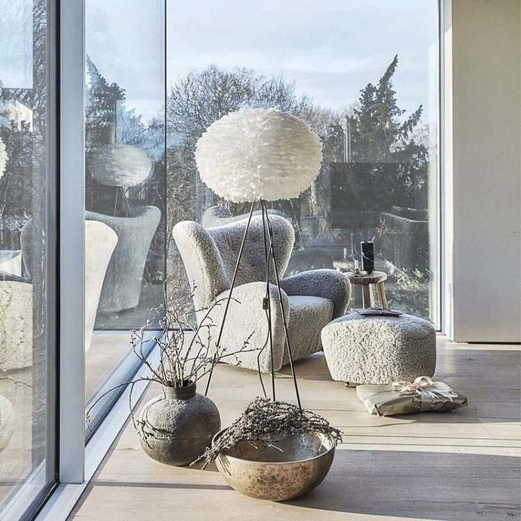 Торшер Эос на чёрной треноге, серые перья, XL Eos Floor Lamp With Black Tripod Extra Large