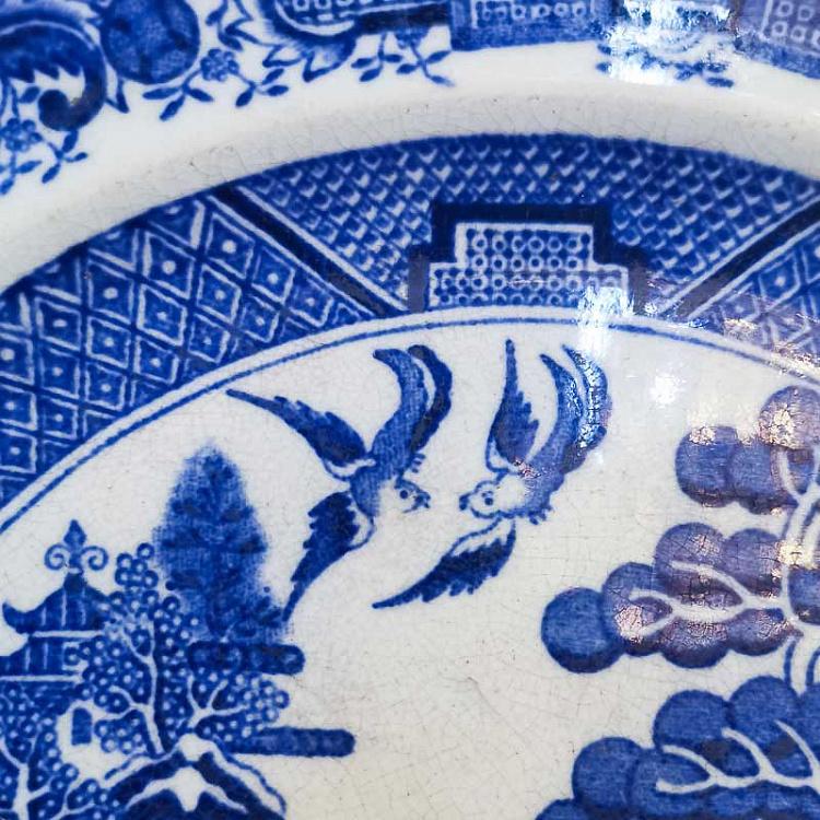 Винтажная тарелка белая с голубым мотивом 22, L Vintage Plate Blue White Large 22