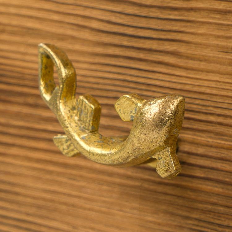 Мебельная ручка Рыбка Кои золотого цвета Chic Koi Fish Knob Gold
