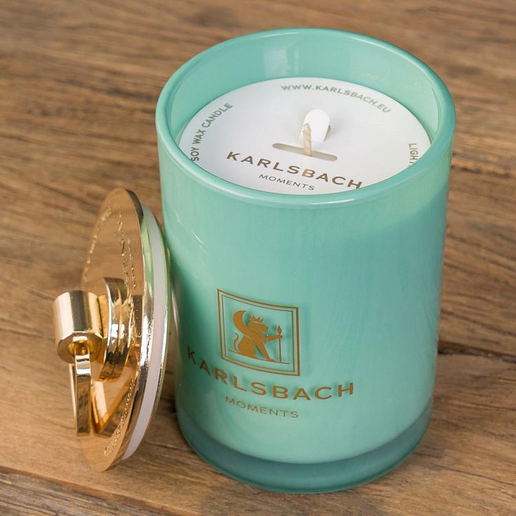 Аромасвеча в мятно-голубом стакане с золотой крышкой Огурец Aroma Candle In Mint Blue Glass With Gold Lid Cucumber