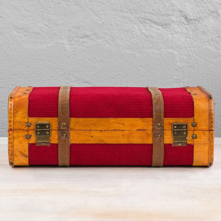 Набор из двух декоративных чемоданов с красным вельветом Set Of 2 Wood Velvet Suitcase Boxes Red