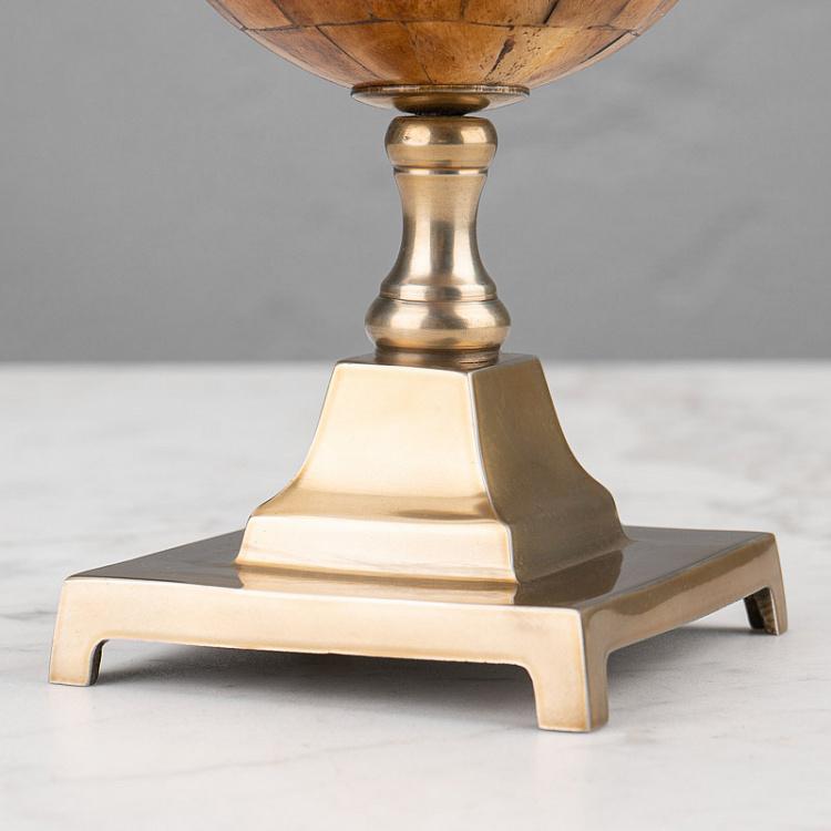 Статуэтка Яйцо из рога на подставке Decorative Horn Egg On Stand