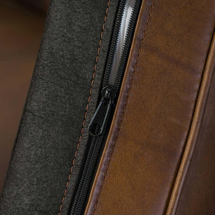 Двухместный диван Парламент, красно-коричневые ножки Parlament 2 Seater, Red Brown Wood D