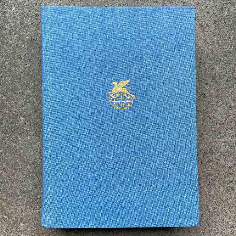 Винтажная книга Библиотека всемирной литературы, том 170 2. Поэзия Латинской Америки Vintage Book World Literature Library 170-2