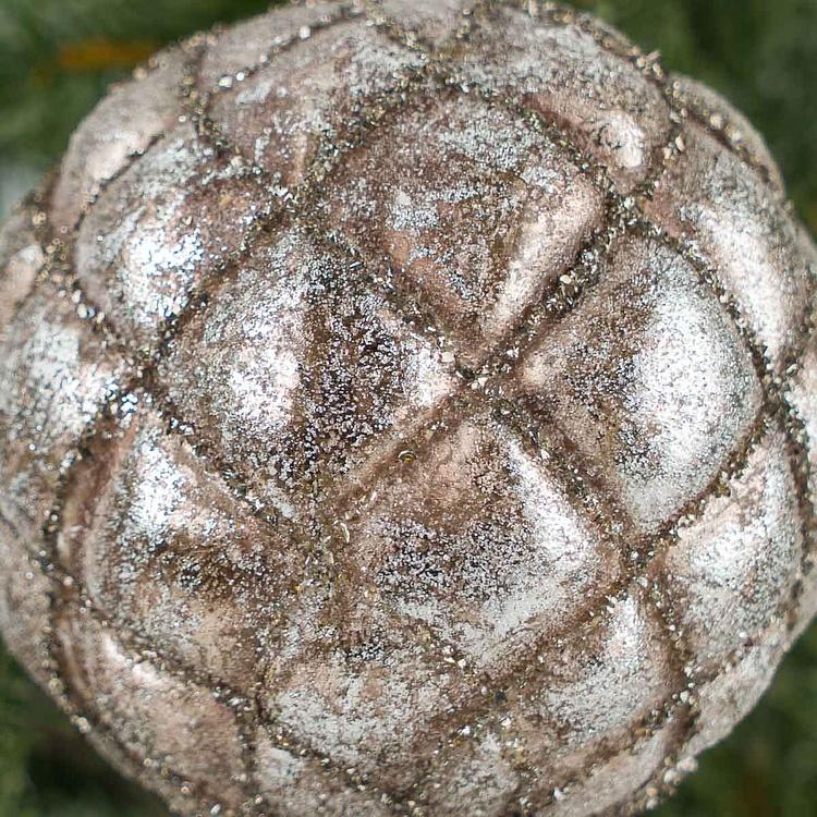 Ёлочная игрушка Винтажно-серебристый шар, S Aged Multifaceted Ball Silver 8 cm