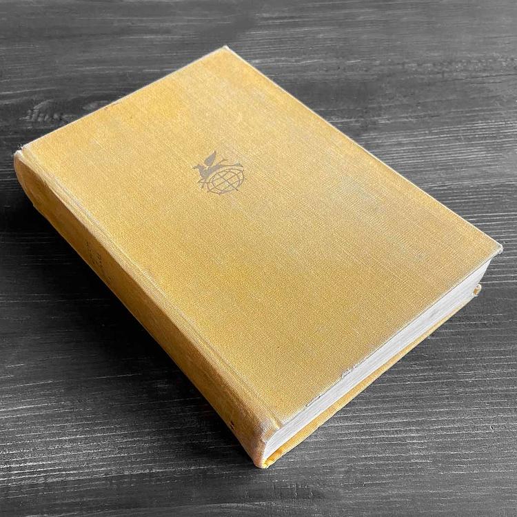 Винтажная книга Библиотека всемирной литературы, том 161-3. Лоусон Г. Рассказы. Причард К. Девяностые годы Vintage Book World Literature Library 161-3