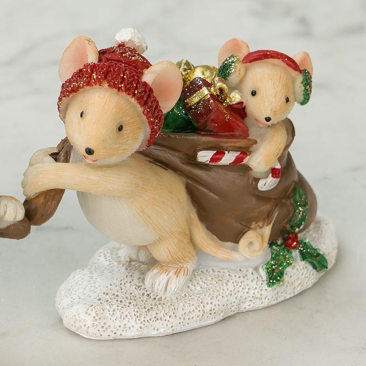 Набор из двух новогодних фигурок Мышки с мешками подарков Set Of 2 Xmas Mice With Gift Bag Brown Red White 12 cm