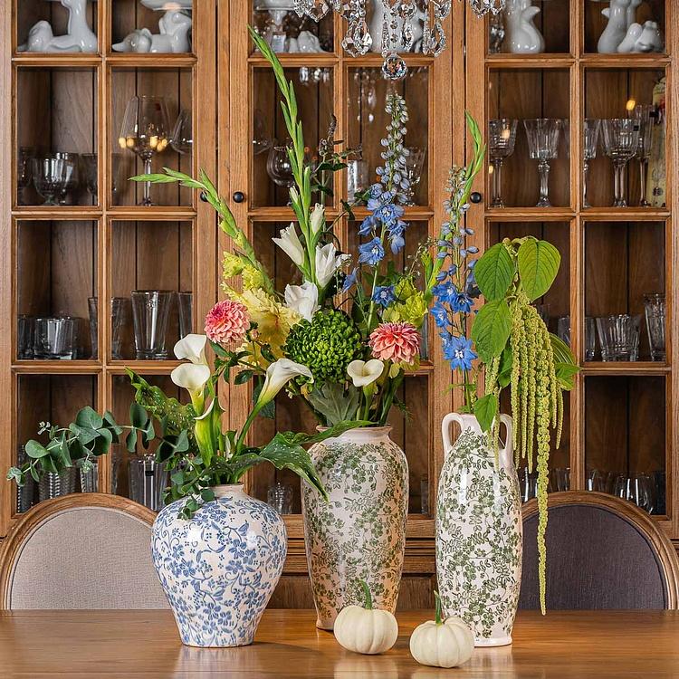 Ваза с узором из зелёных цветов и ручками высокая Flower Vase Tall Green