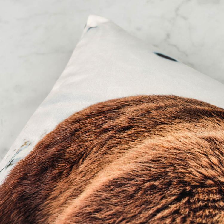 Декоративная подушка Медведь в снегу Bear In Snowy Landscape Cushion
