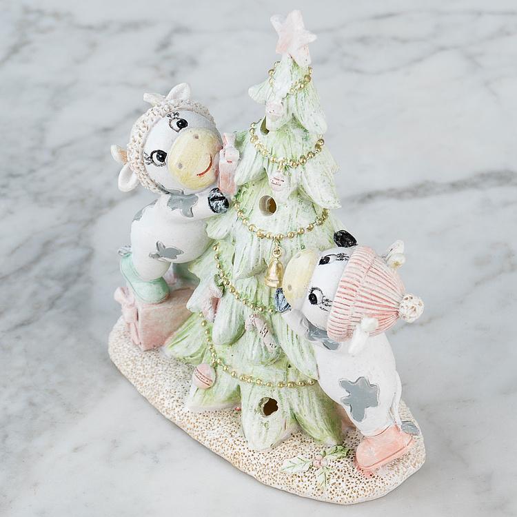 Новогодняя фигурка с подсветкой Бычки и ёлочка Calves With Christmas Tree 14 cm