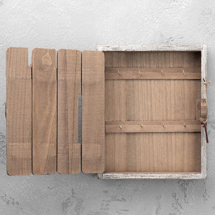 Деревянная ключница с 8-ю крючками и белой патиной Wooden Keybox With 8 Hooks White Patina