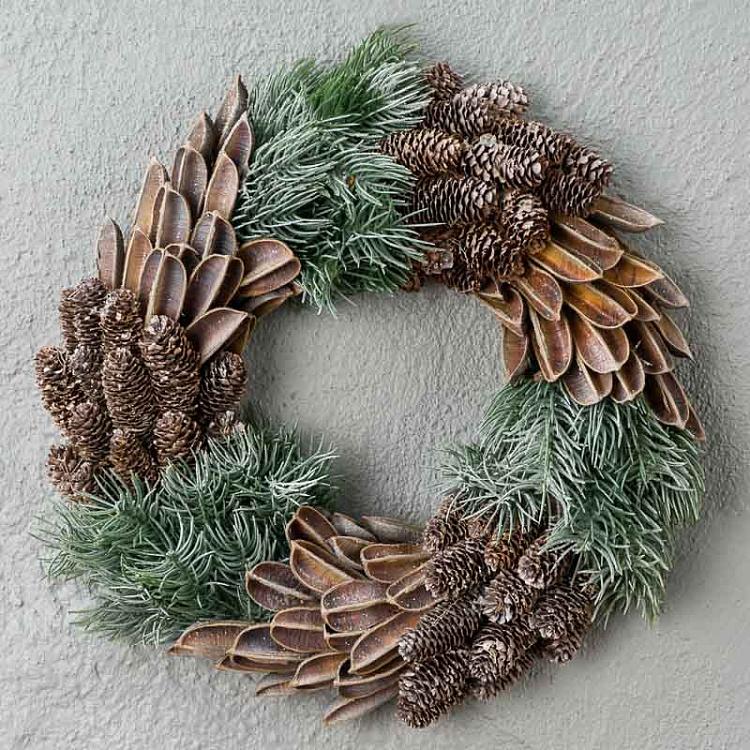 Новогодний заснеженный венок с шишками и ракушками Frost Pinecone Wreath Brown Green 34 cm