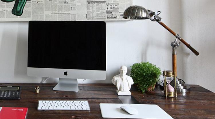 Наши товары в просторной Квартире недели на сайте The Village