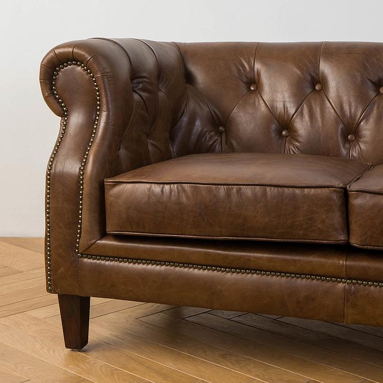 Трёхместный диван Парламент, красно-коричневые ножки Parlament 3 Seater, Red Brown Wood D