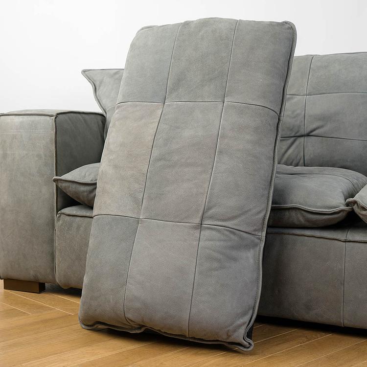 Трёхместный кожаный диван Сити, ножки цвета латуни City 3 Seater, Brass Metal Leather RM