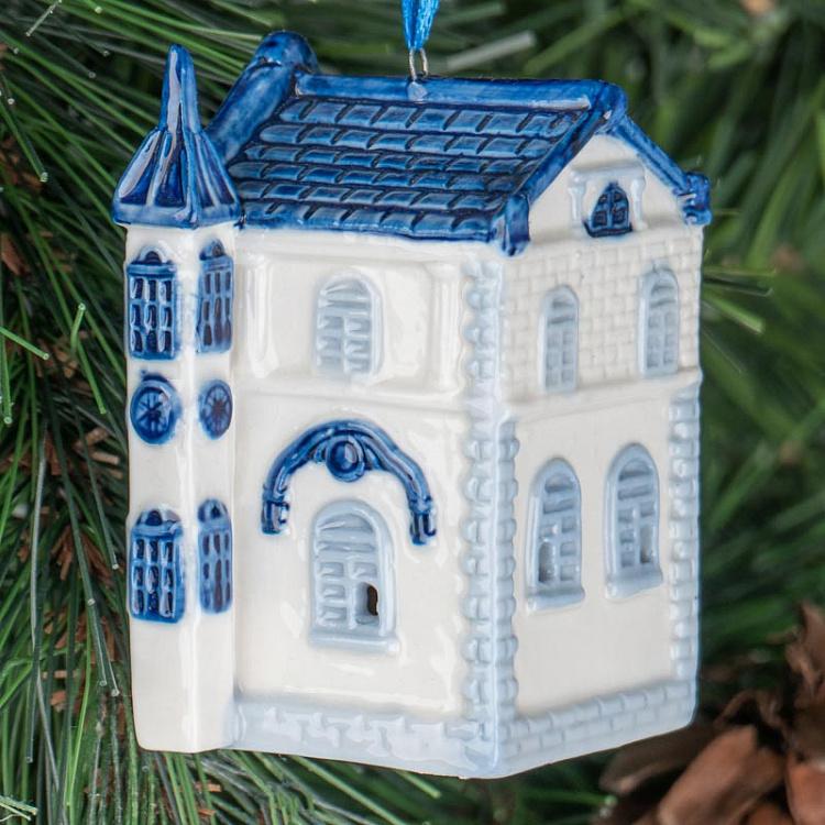 Набор из четырёх ёлочных игрушек с LED лампочками Зимние домики Set Of 4 Xmas Blue Led Houses 8 cm