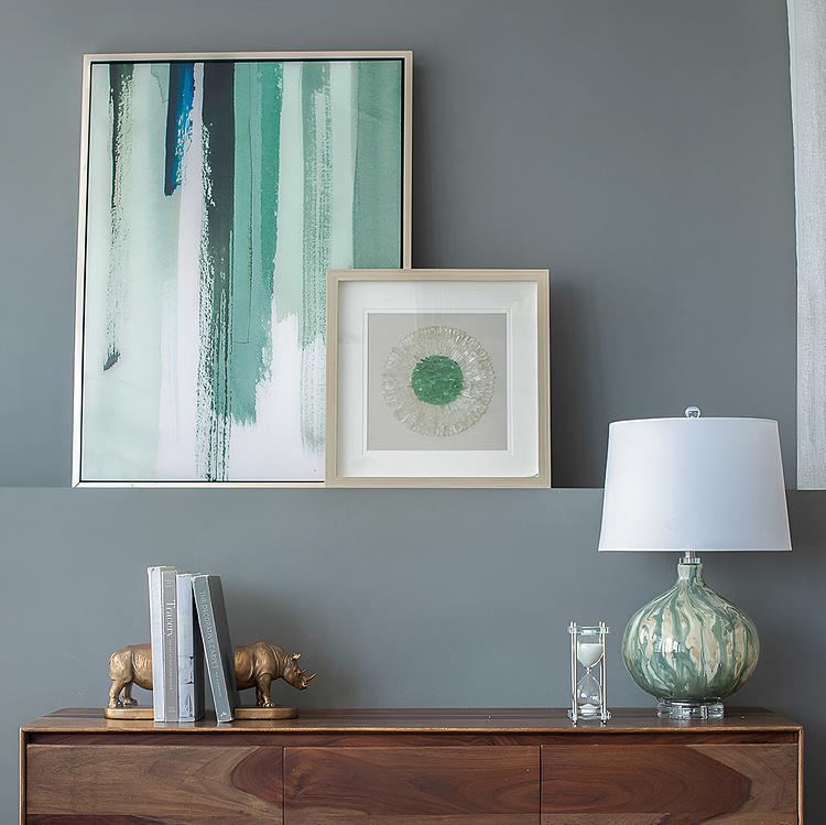 Набор из двух держателей для книг Носорог на овальной подставке Bookend Rhino On Oval Stand